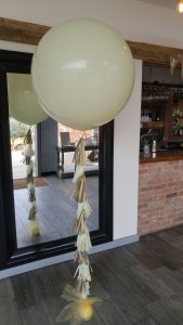 3ft balloon with tassels